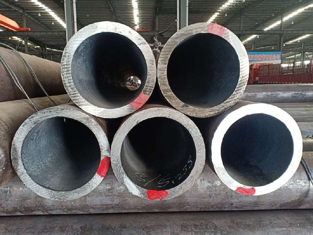 Hot rolled seamless steel pipe