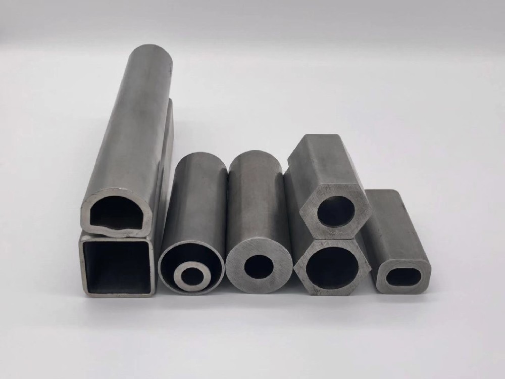 Customize the seamless steel tube